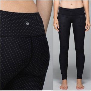 Lululemon Polka-Dot Luxtreme Wunder Under Pant